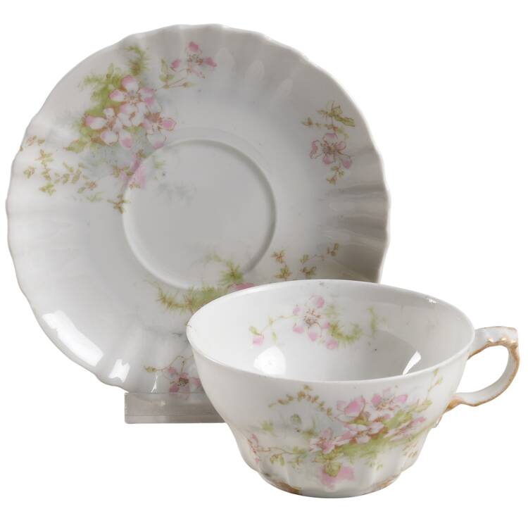 Schleiger 146-10 Flat Cup & Saucer Set