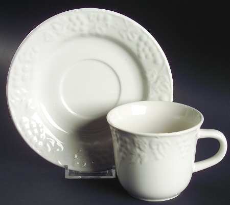 HGM4 Flat Cup & Saucer Set