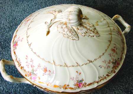1510 Round Covered Vegetable