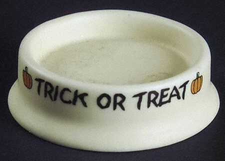 Hummel Figurine Bases Trick Or Treat - No Box