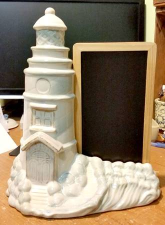 Shoreline Chalk Board Figurine
