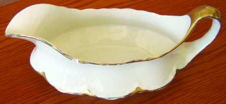 R3002 Gravy Boat