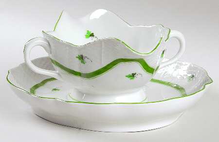 Vienna Rose Gravy Boat with Attached Underplate