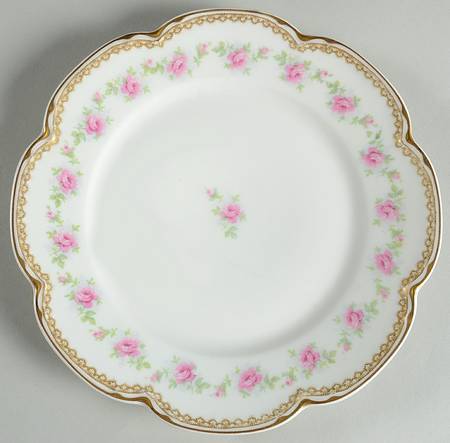 H3577 Luncheon Plate