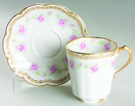 H3577 Chocolate Cup & Saucer Set
