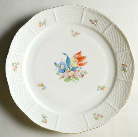 HER59 Dinner Plate