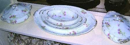 Schleiger 457-4 Round Covered Vegetable