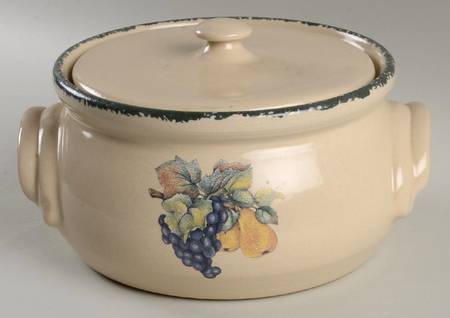 Fruit 2 Qt Round Covered Casserole