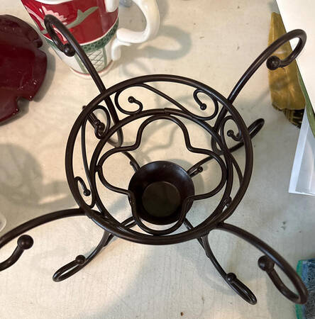 Country Garden Warmer Stand For Fondue Pot