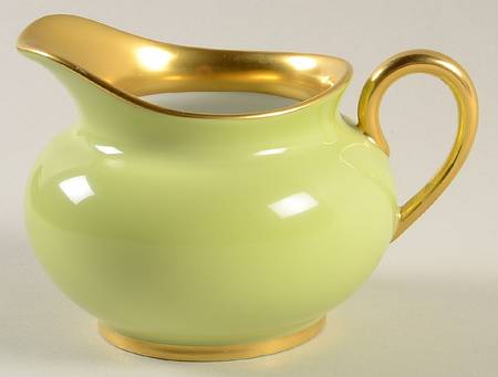Laque de Chine Gold (Pistachio) Creamer