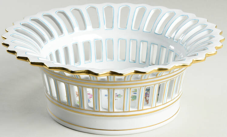Queen Victoria (Blue Border) 9" Round Open Weave Basket by Herend