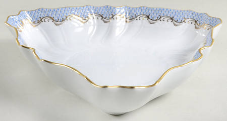 Fish Scale 10" Triangular Vegetable Bowl