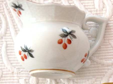 HER61 Mini Creamer