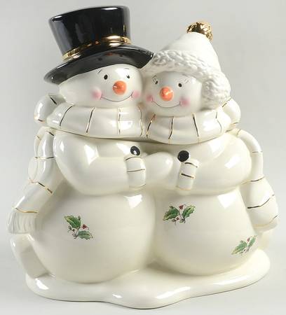 Home for the Holidays Figural Cookie Jar & Lid
