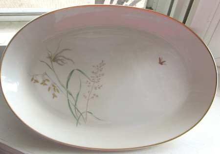 HUT1730 16" Oval Serving Platter