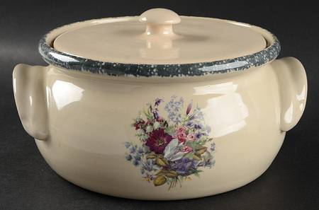 Floral 2 Qt Round Covered Casserole