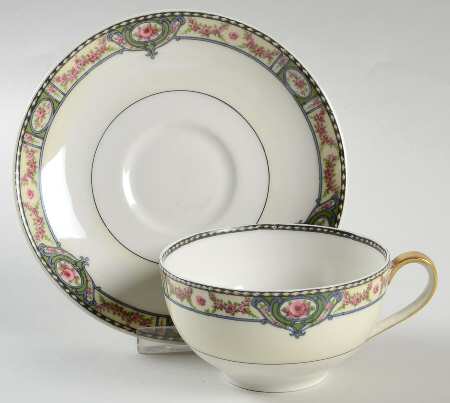 Schleiger 344-2 Flat Cup & Saucer Set