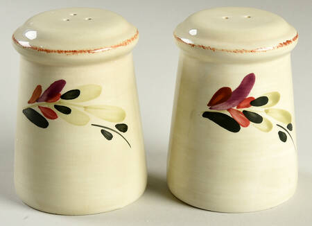 HMQ47 Salt & Pepper Set
