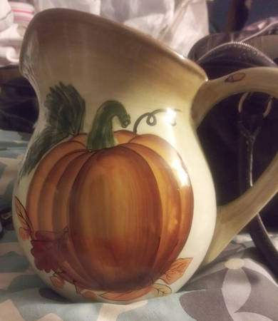 HAU29 Pitcher
