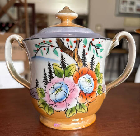 HYS9 Sugar Bowl & Lid