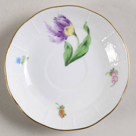 Kitty Saucer for Flat Demitasse Cup