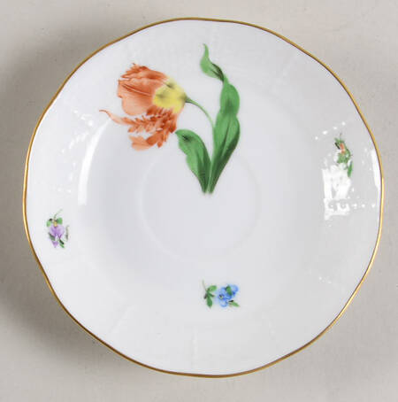Kitty Saucer for Flat Demitasse Cup