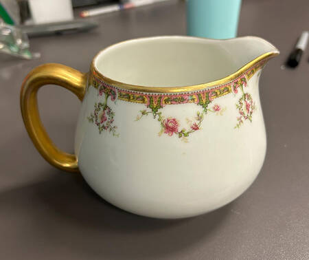 H3458 Creamer