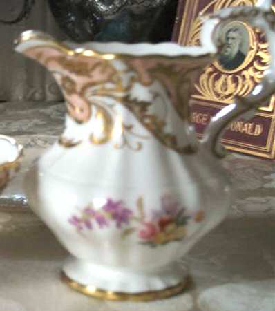 4763-5 Creamer
