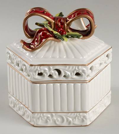 Holiday Small Candy Box