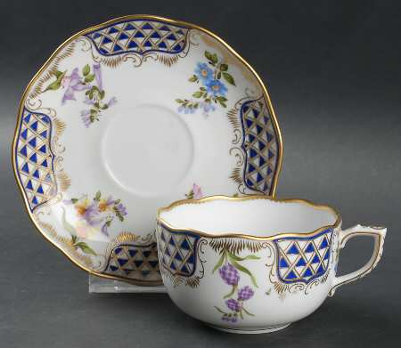 Mosaiques Triangulaires Flat Cup & Saucer Set