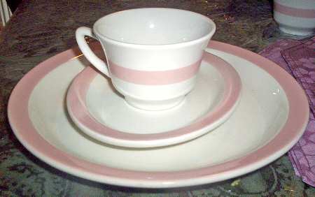 HLC3721 Footed Cup & Saucer Set