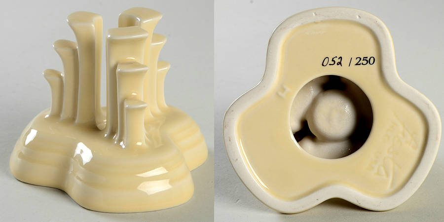 Fiesta Ivory (Intro 2008) Tripod Candleholder