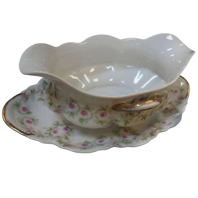 Schleiger 1049-2 Gravy Boat with Attached Underplate