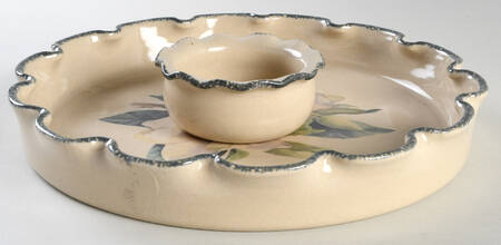 Magnolia (2 Piece) Chip & Dip Set