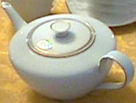 8054 Teapot & Lid