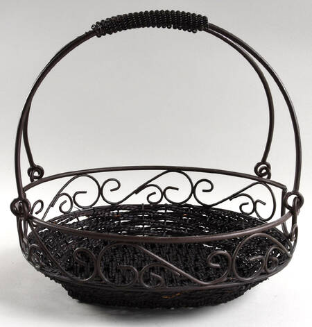 Veranda Metal Holder for Bean Pot