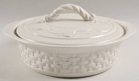 Veranda Round Covered Vegetable by Home & Garden Party
