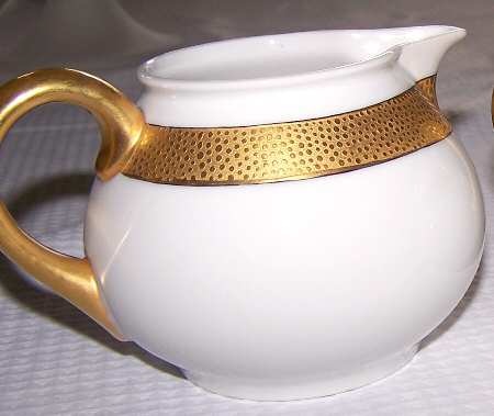 HUT1817 Creamer