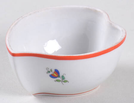 Giftware Small Heart Shape Box-No Lid