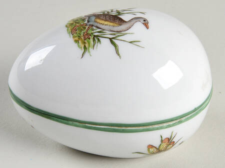 Giftware Egg Box & Lid