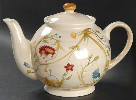 American Simplicity Floral Teapot & Lid