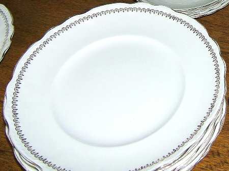 HLC3742 Dinner Plate