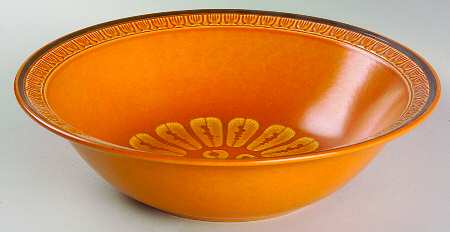 Mesa Gold 9" Round Vegetable Bowl