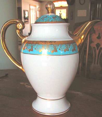 HUT1832 Coffee Pot & Lid