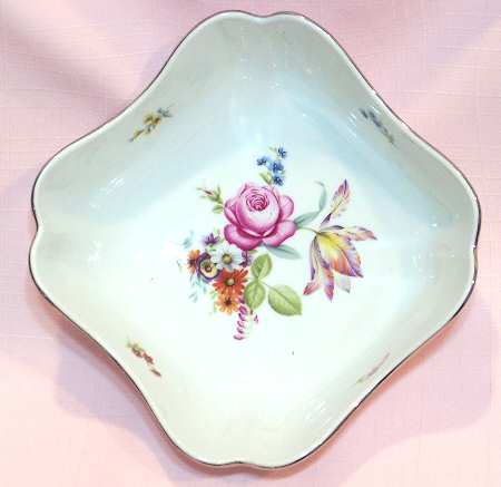 13305 Square Vegetable Bowl