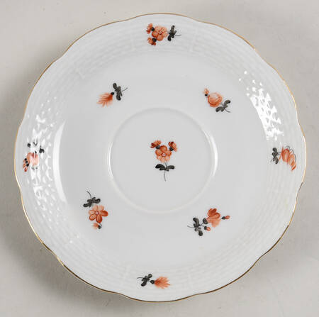 HER67 Saucer