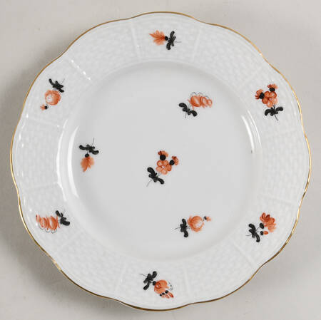 HER67 Bread & Butter Plate