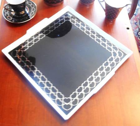 Onze de Coeur Noir Platine 12" Square Tray