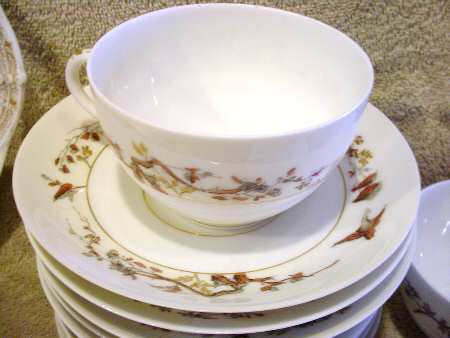 H3777 Flat Cup & Saucer Set