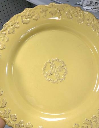 Madison Collection Yellow Dinner Plate